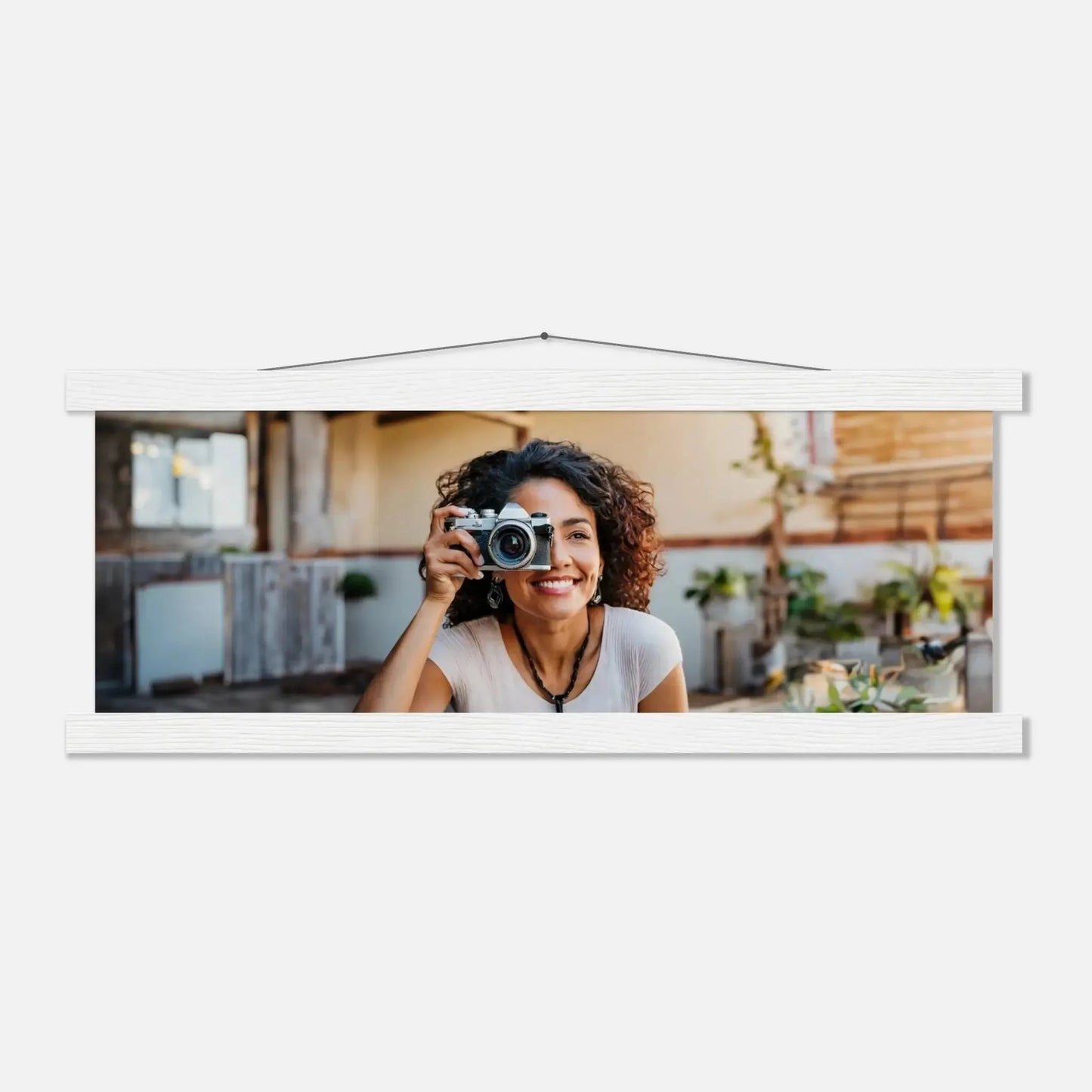 Ein Ausdruck moderner Ästhetik. Personalized with Hanger – Custom Photo on Masters Edition Paper: zeitlos und harmonisch. Schlicht, elegant und wirkungsvoll.