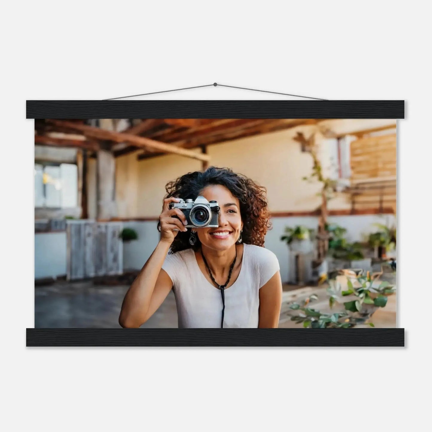 Ein Ausdruck moderner Ästhetik. Personalized with Hanger – Custom Photo on Masters Edition Paper: für stilvolle Raumgestaltung. Eine besondere Bereicherung für jeden Raum.
