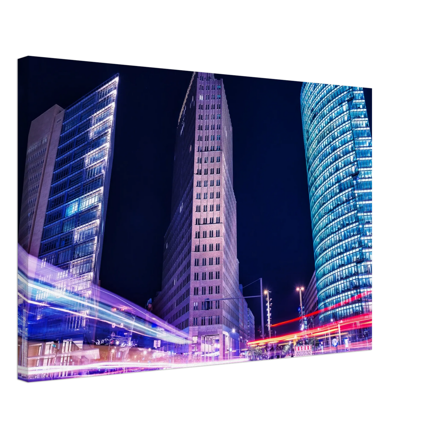 Ein Ausdruck moderner Ästhetik. Berlin bei Nacht Canvas Art Print – Premium Textured Wandbild: passt in jedes Ambiente. Schlicht, elegant und wirkungsvoll.