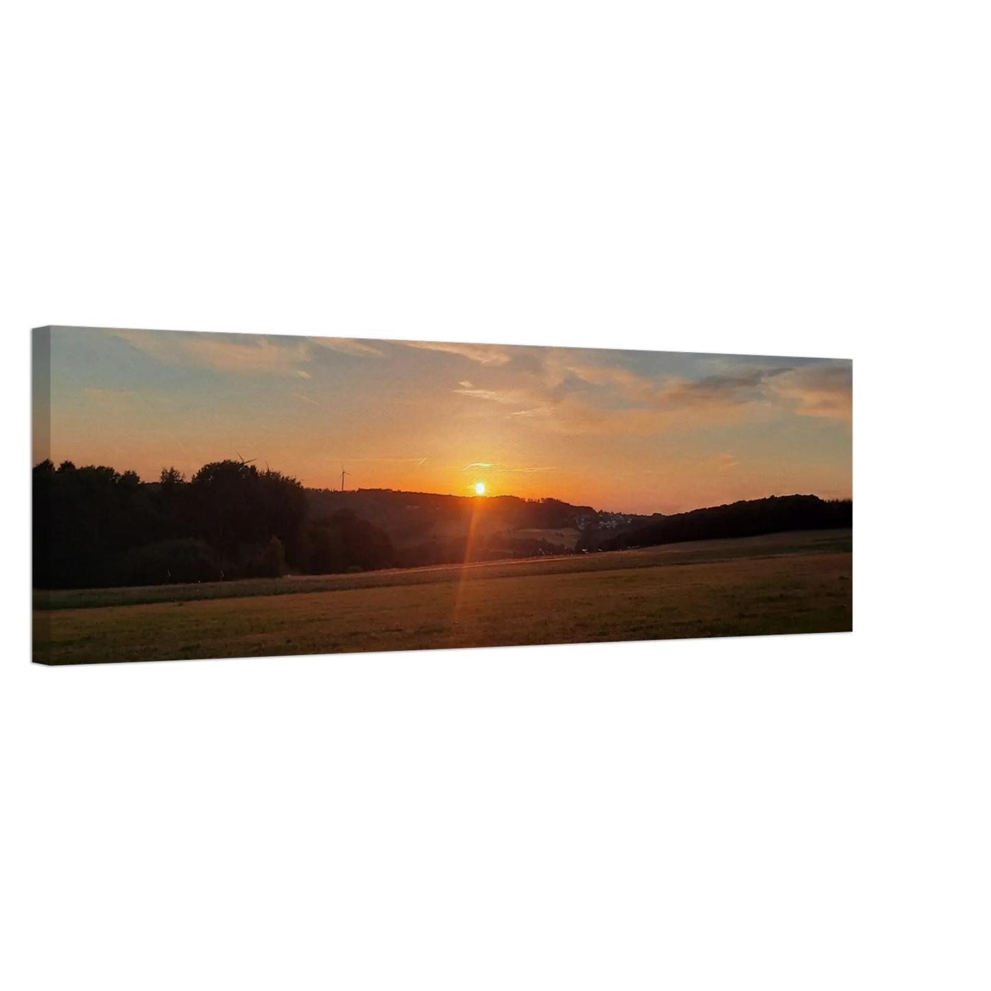 Stimmungsvolle Wandkunst für stilvolle Räume. Abendrot in den Hügeln - Landschaftsbild auf Leinwand im Westerwald: passt in jedes Ambiente. Schlicht, elegant und wirkungsvoll.