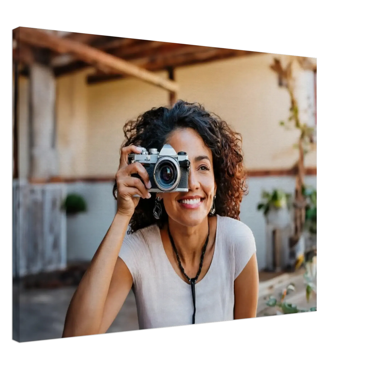 Dekoration mit Charakter. Dein Foto auf Leinwand – Verewigen Sie Ihre Familienportraits: zeitlos und harmonisch. Eine besondere Bereicherung für jeden Raum.