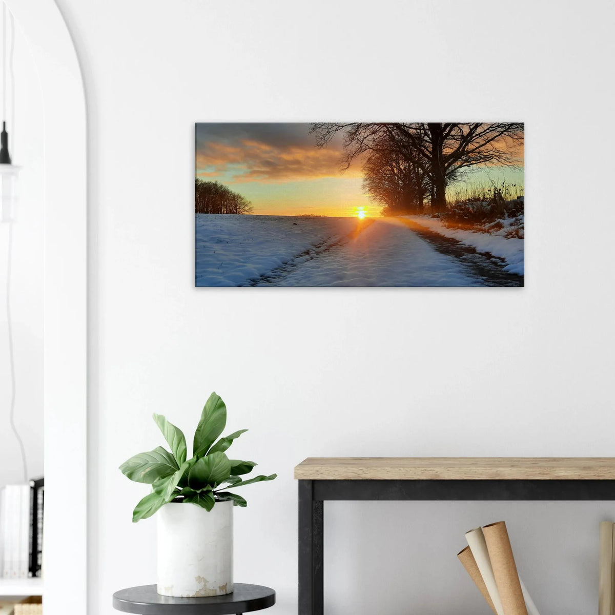 Stimmungsvolle Wandkunst für stilvolle Räume. Hochwertiger Kunstdruck auf Leinwand – Abendsonne Westerwald: zeitlos und harmonisch. Schlicht, elegant und wirkungsvoll.
