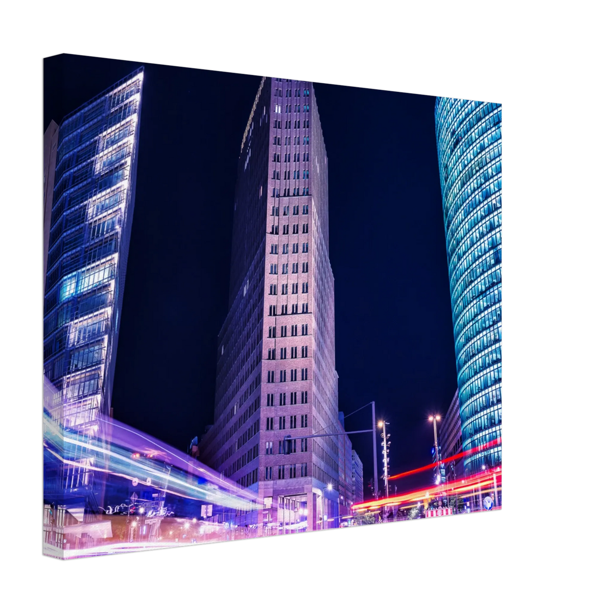 Dekoration mit Charakter. Berlin bei Nacht Canvas Art Print – Premium Textured Wandbild: für stilvolle Raumgestaltung. Eine besondere Bereicherung für jeden Raum.