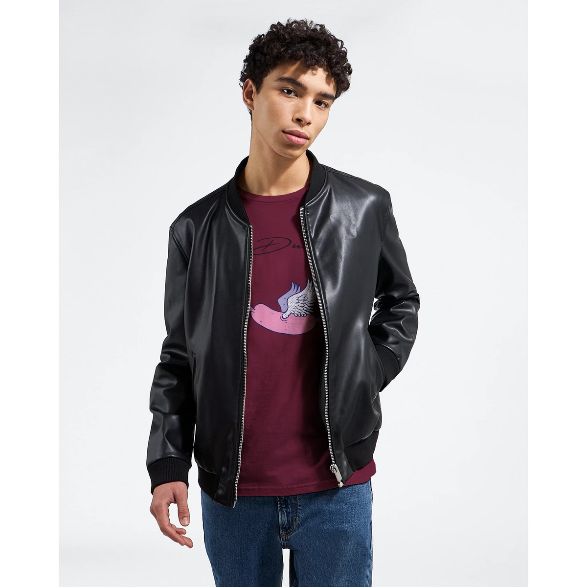 Stimmungsvolle Wandkunst für stilvolle Räume. Classic Unisex Crewneck T-shirt | Gildan® 64000: zeitlos und harmonisch. Eine besondere Bereicherung für jeden Raum.