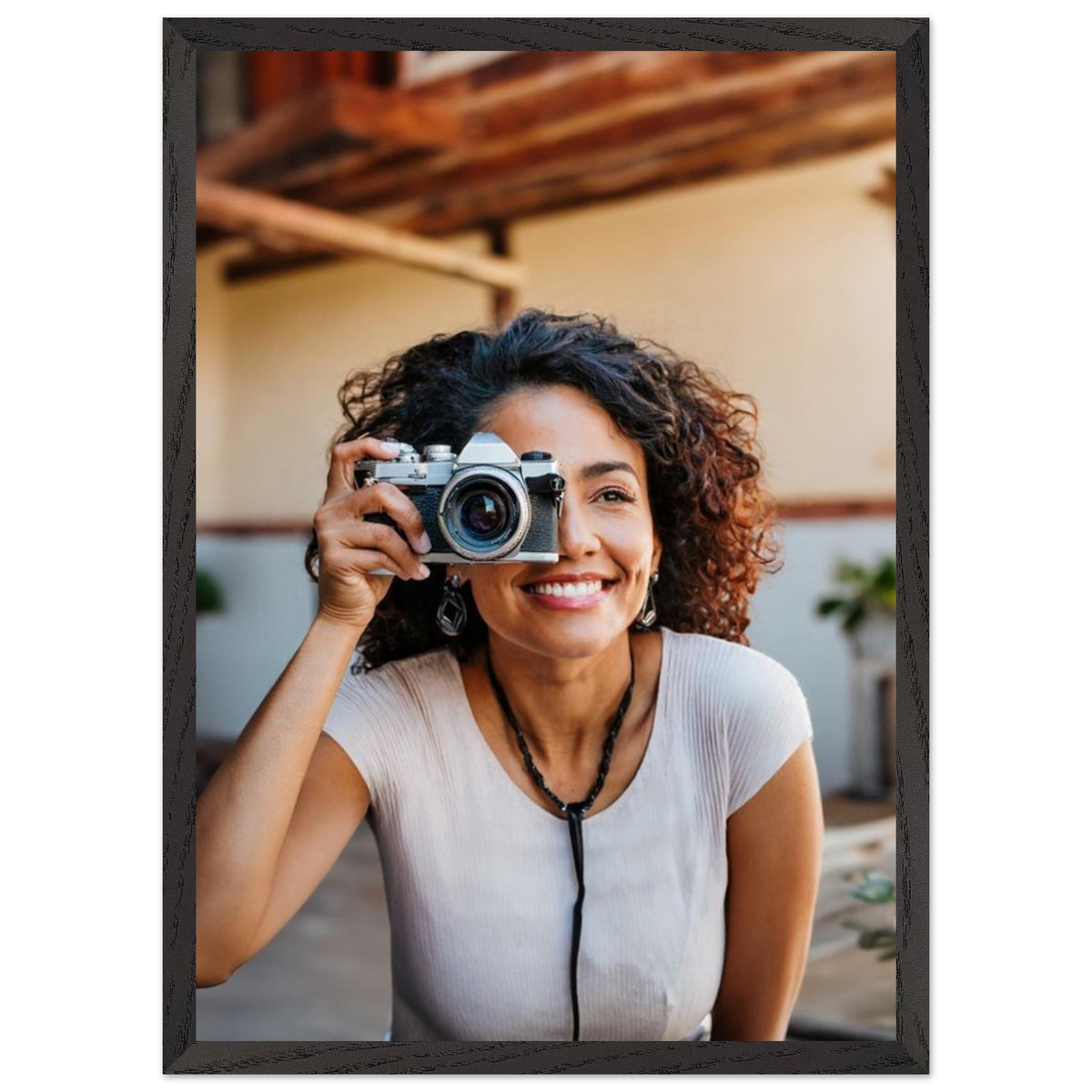 Dekoration mit Charakter. Premium Wooden Framed With Premium Matte Paper: zeitlos und harmonisch. Schlicht, elegant und wirkungsvoll.