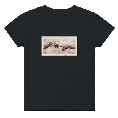 Liebevolle Erinnerung an Kindheitsmomente. Classic Baby Crewneck T-shirt personalisiertes Kindershirt zu Weihnachten🎅: freundlich und verspielt gestaltet. Ein Highlight für das Kinderzimmer.