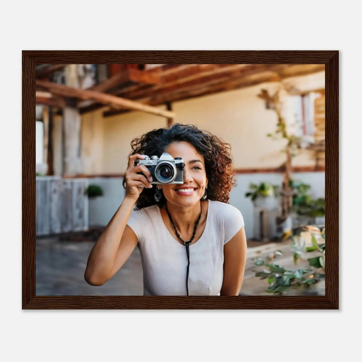 Stimmungsvolle Wandkunst für stilvolle Räume. Personalisierbares Holzrahmen- – Elegantes individuelles Foto Kunstwerk: zeitlos und harmonisch. Eine besondere Bereicherung für jeden Raum.