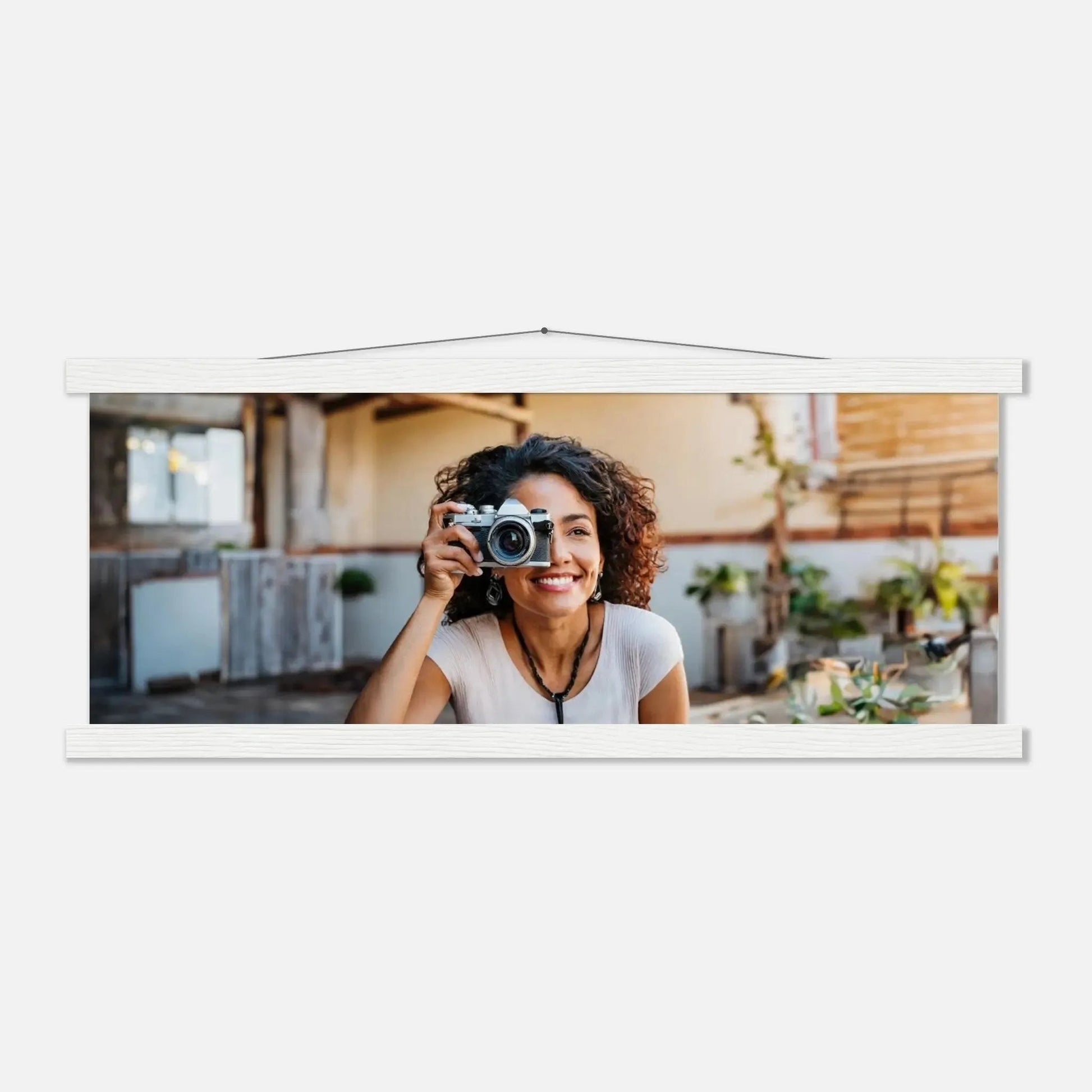 Ein Ausdruck moderner Ästhetik. Individuelles Selbstportrait  mit Holzleisten – Dein Foto als Kunstwerk: passt in jedes Ambiente. Eine besondere Bereicherung für jeden Raum.