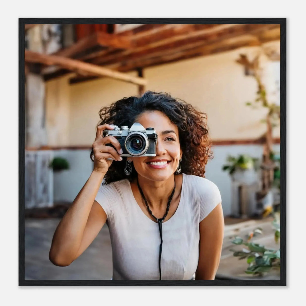 Stimmungsvolle Wandkunst für stilvolle Räume. Personalisierbares Holzrahmen- – Elegantes individuelles Foto Kunstwerk: zeitlos und harmonisch. Schlicht, elegant und wirkungsvoll.
