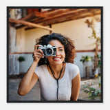 Stimmungsvolle Wandkunst für stilvolle Räume. Personalisierbares Holzrahmen- – Elegantes individuelles Foto Kunstwerk: zeitlos und harmonisch. Schlicht, elegant und wirkungsvoll.
