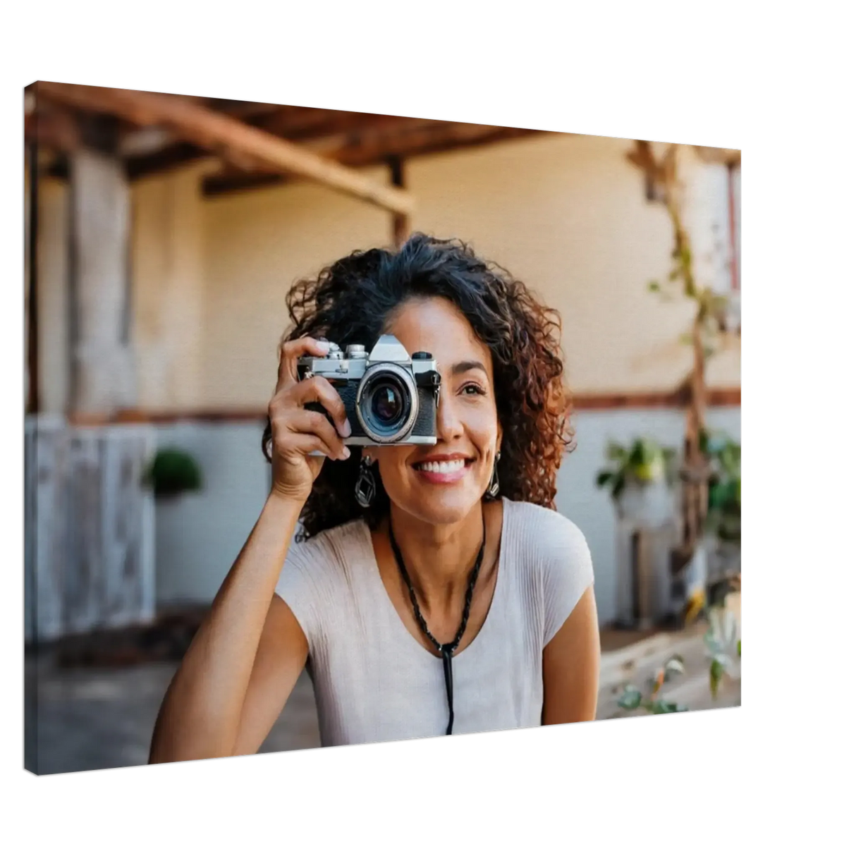 Dekoration mit Charakter. Dein Foto auf Leinwand – Verewigen Sie Ihre Familienportraits: zeitlos und harmonisch. Eine besondere Bereicherung für jeden Raum.