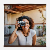 Dekoration mit Charakter. Personalized  with Hanger – Custom Photo on Masters Edition Paper: zeitlos und harmonisch. Schlicht, elegant und wirkungsvoll.