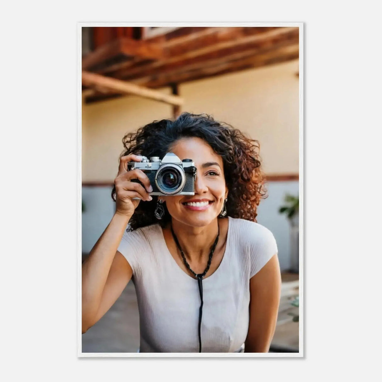 Stimmungsvolle Wandkunst für stilvolle Räume. Personalisierbares Holzrahmen- – Elegantes individuelles Foto Kunstwerk: zeitlos und harmonisch. Eine besondere Bereicherung für jeden Raum.
