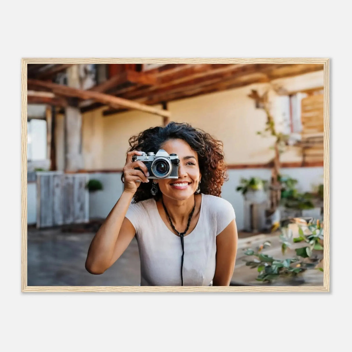 Stimmungsvolle Wandkunst für stilvolle Räume. Personalisierbares Holzrahmen- – Elegantes individuelles Foto Kunstwerk: zeitlos und harmonisch. Schlicht, elegant und wirkungsvoll.
