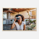 Dekoration mit Charakter. Personalisierbares Holzrahmen- – Elegantes individuelles Foto Kunstwerk: zeitlos und harmonisch. Eine besondere Bereicherung für jeden Raum.