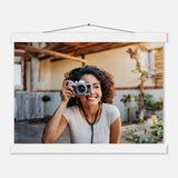 Dekoration mit Charakter. Personalized  with Hanger – Custom Photo on Masters Edition Paper: zeitlos und harmonisch. Schlicht, elegant und wirkungsvoll.