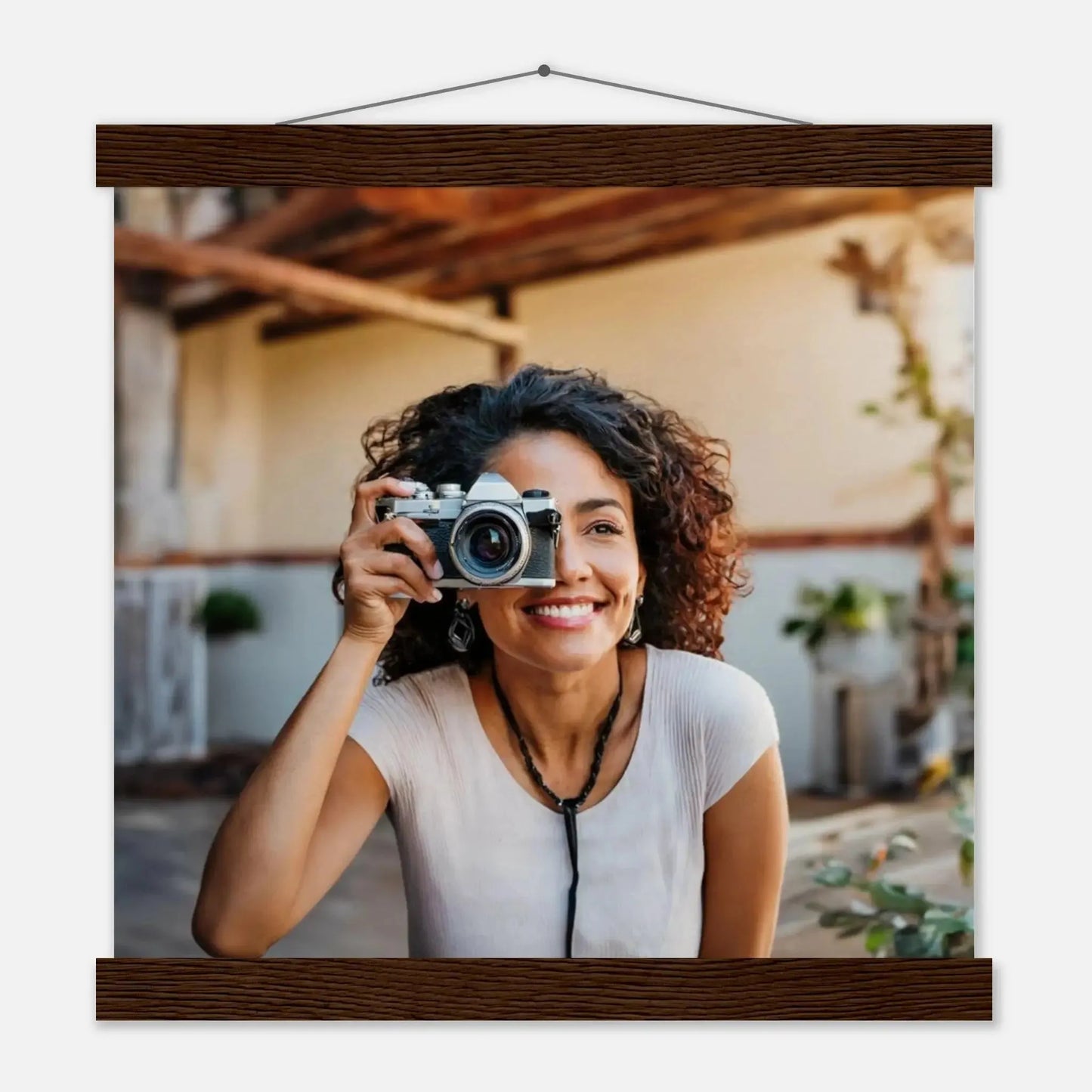 Ein Ausdruck moderner Ästhetik. Personalized  with Hanger – Custom Photo on Masters Edition Paper: zeitlos und harmonisch. Schlicht, elegant und wirkungsvoll.