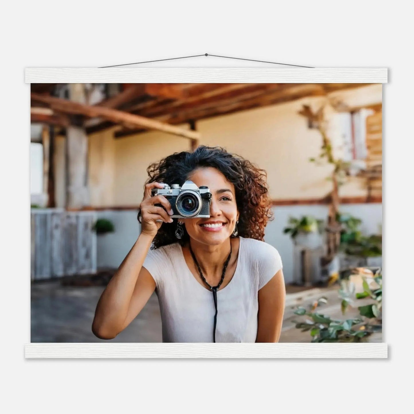 Dekoration mit Charakter. Individuelles Selbstportrait  mit Holzleisten – Dein Foto als Kunstwerk: für stilvolle Raumgestaltung. Eine besondere Bereicherung für jeden Raum.