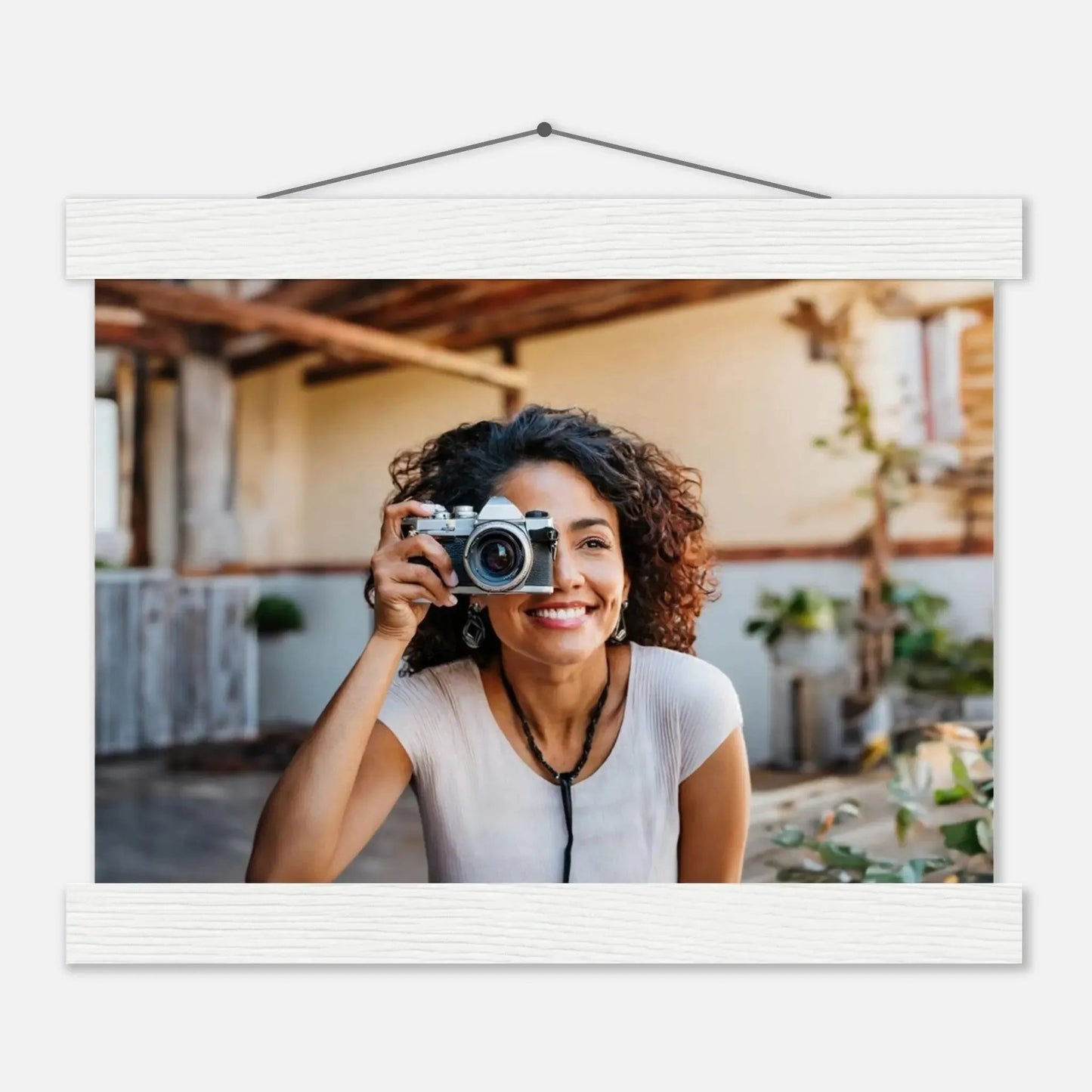 Dekoration mit Charakter. Individuelles Selbstportrait  mit Holzleisten – Dein Foto als Kunstwerk: passt in jedes Ambiente. Schlicht, elegant und wirkungsvoll.