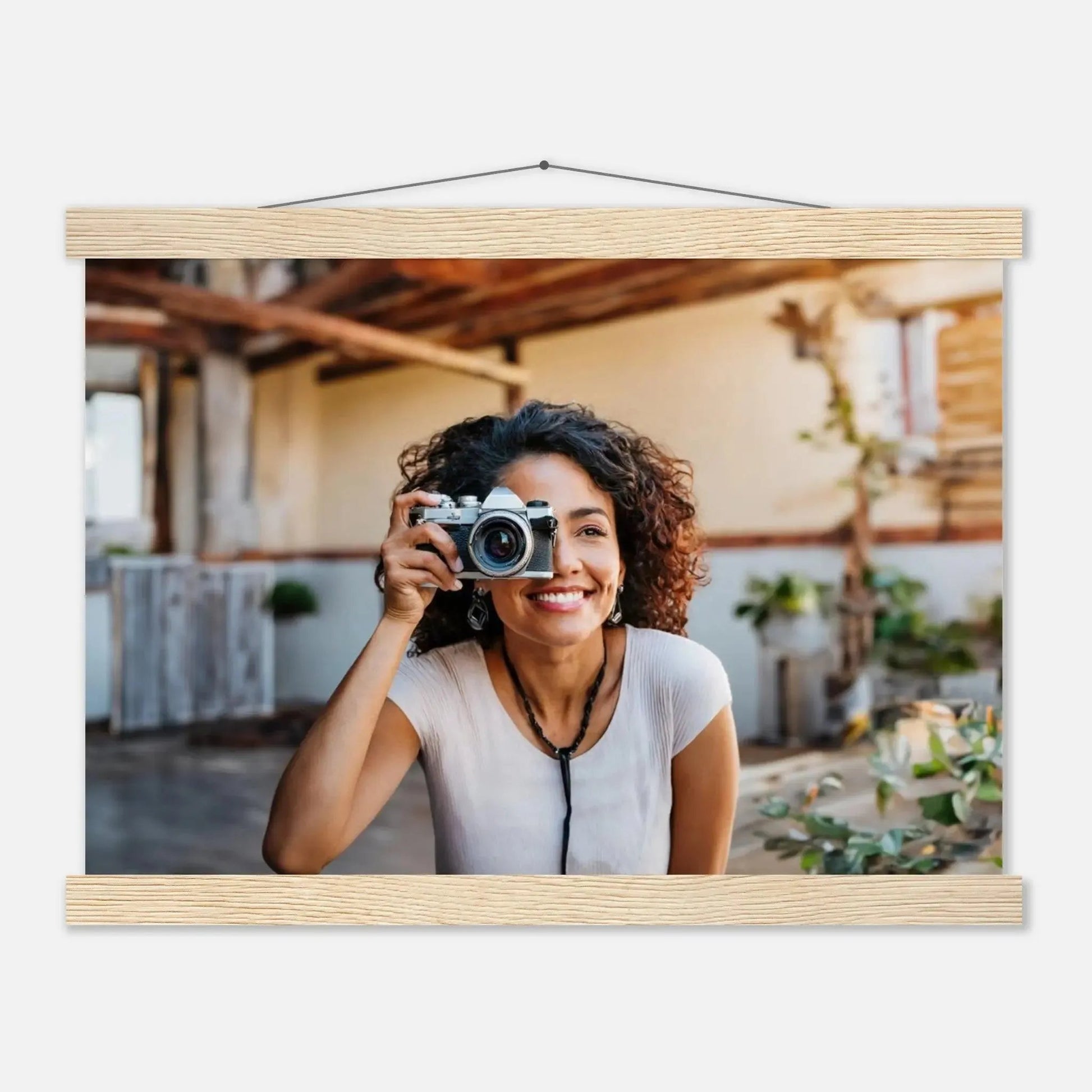 Dekoration mit Charakter. Individuelles Selbstportrait  mit Holzleisten – Dein Foto als Kunstwerk: passt in jedes Ambiente. Schlicht, elegant und wirkungsvoll.
