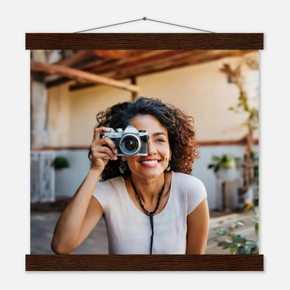 Ein Ausdruck moderner Ästhetik. Personalisierbares  mit Aufhängern – Minimalistische Holzleisten für Vintage-Charme: passt in jedes Ambiente. Eine besondere Bereicherung für jeden Raum.