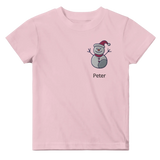 Dekoration mit Charakter. Classic Baby Crewneck T-shirt personalisiertes Kindershirt zu Weihnachten🎅: zeitlos und harmonisch. Schlicht, elegant und wirkungsvoll.