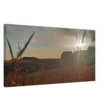 Dekoration mit Charakter. Westerwald Landschaftsbild Leinwand - Kunstdruck Die andere Perspektive: für stilvolle Raumgestaltung. Schlicht, elegant und wirkungsvoll.