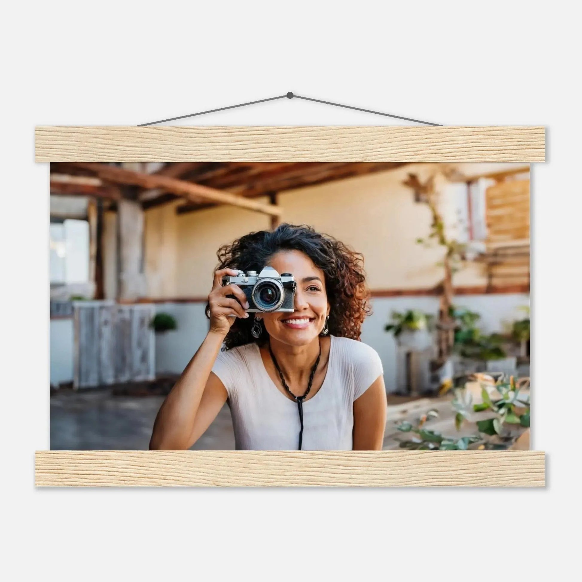 Dekoration mit Charakter. Individuelles Selbstportrait  mit Holzleisten – Dein Foto als Kunstwerk: passt in jedes Ambiente. Schlicht, elegant und wirkungsvoll.