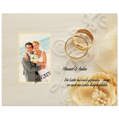 Romantische Dekoration mit emotionaler Tiefe. Persönliches Geschenk zur Hochzeit Holzdruck in 2 Stärken: symbolisiert Liebe und Zusammenhalt. Ein bleibendes Andenken an einen einmaligen Tag.