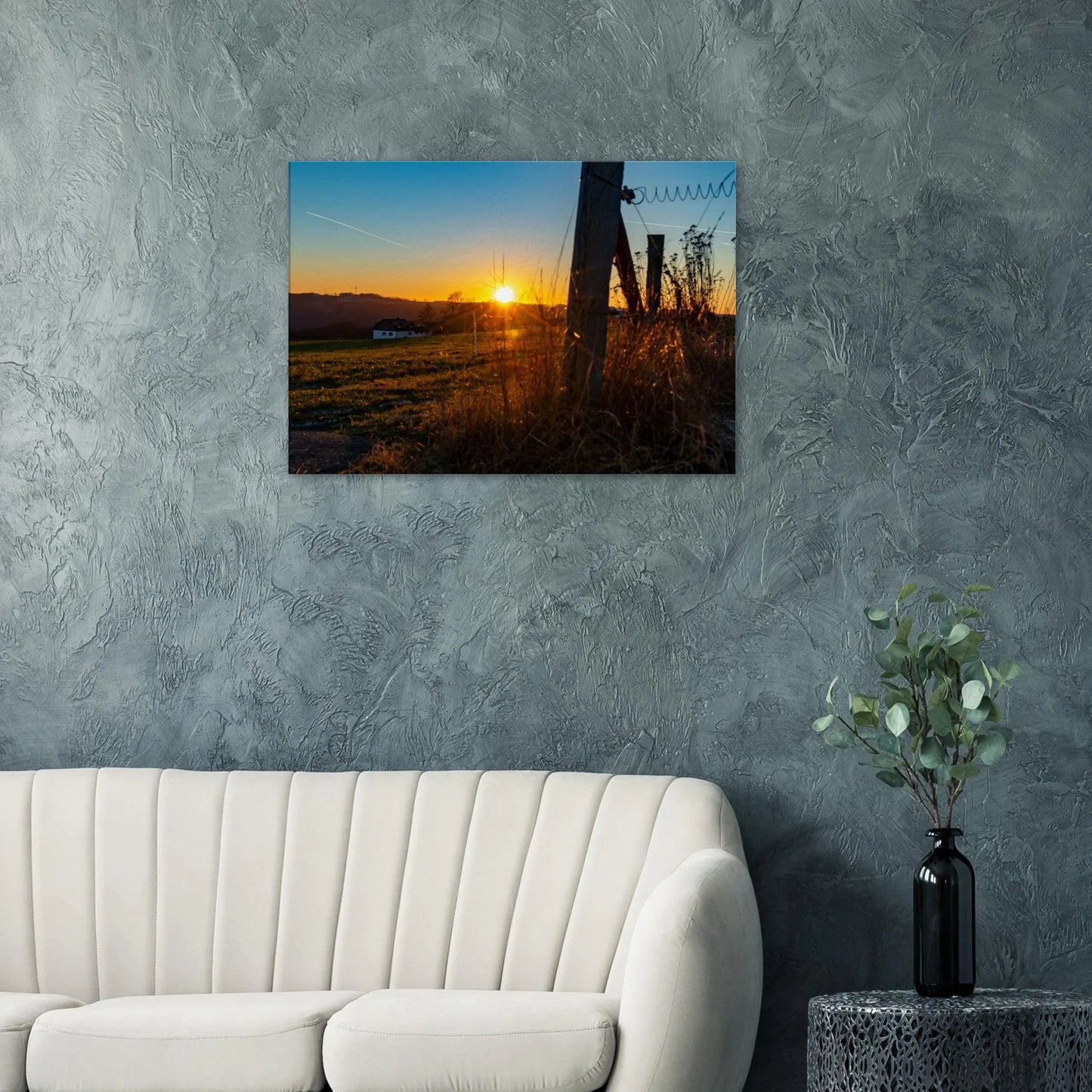 Stimmungsvolle Wandkunst für stilvolle Räume. Kunstdruck auf Leinwand - Obermörsbach im Abendrot 70x100 cm / 28x40″: für stilvolle Raumgestaltung. Schlicht, elegant und wirkungsvoll.