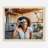 Dekoration mit Charakter. Personalisierbares Holzrahmen- – Elegantes individuelles Foto Kunstwerk: zeitlos und harmonisch. Eine besondere Bereicherung für jeden Raum.