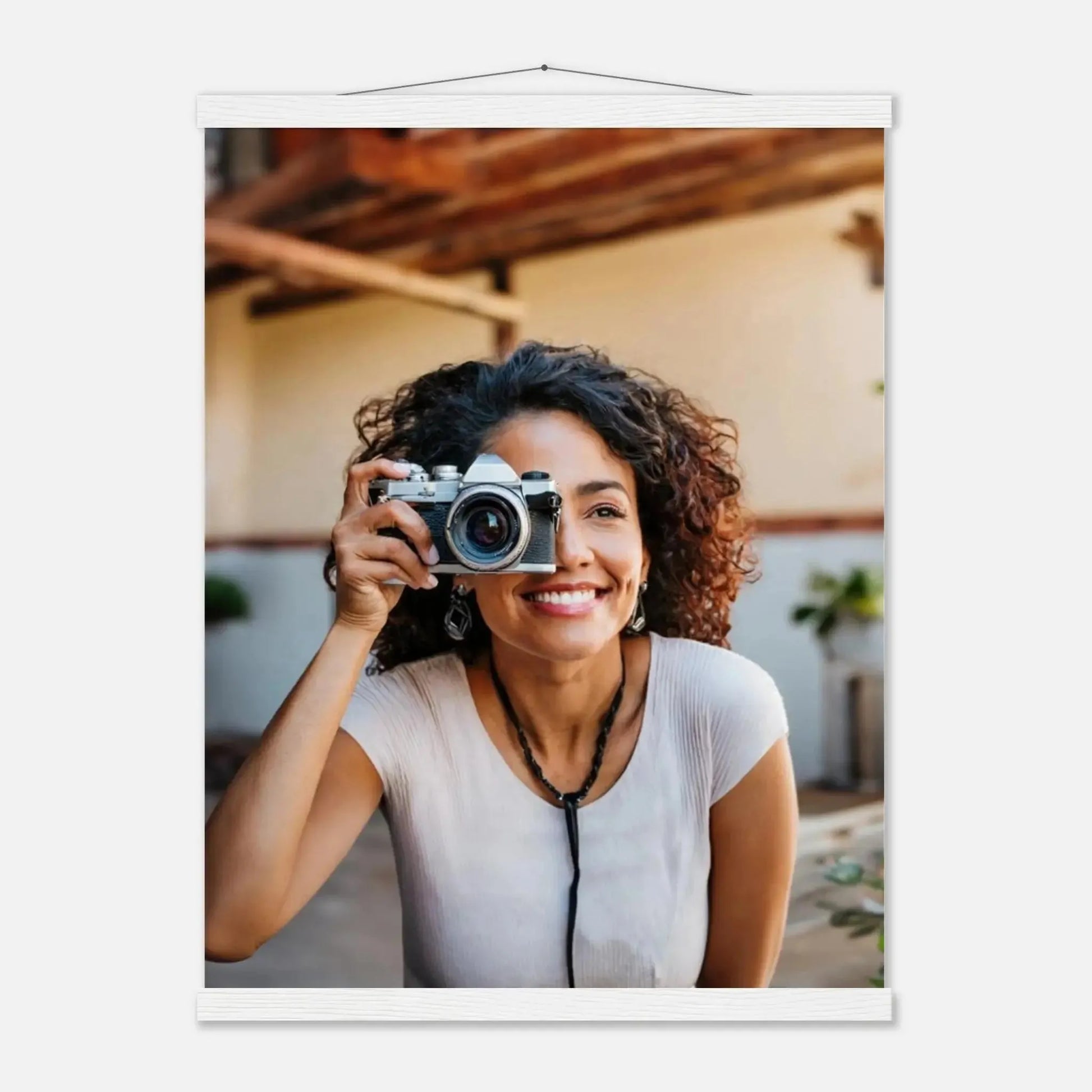 Dekoration mit Charakter. Personalisierbares  mit Aufhängern – Minimalistische Holzleisten für Vintage-Charme: passt in jedes Ambiente. Schlicht, elegant und wirkungsvoll.