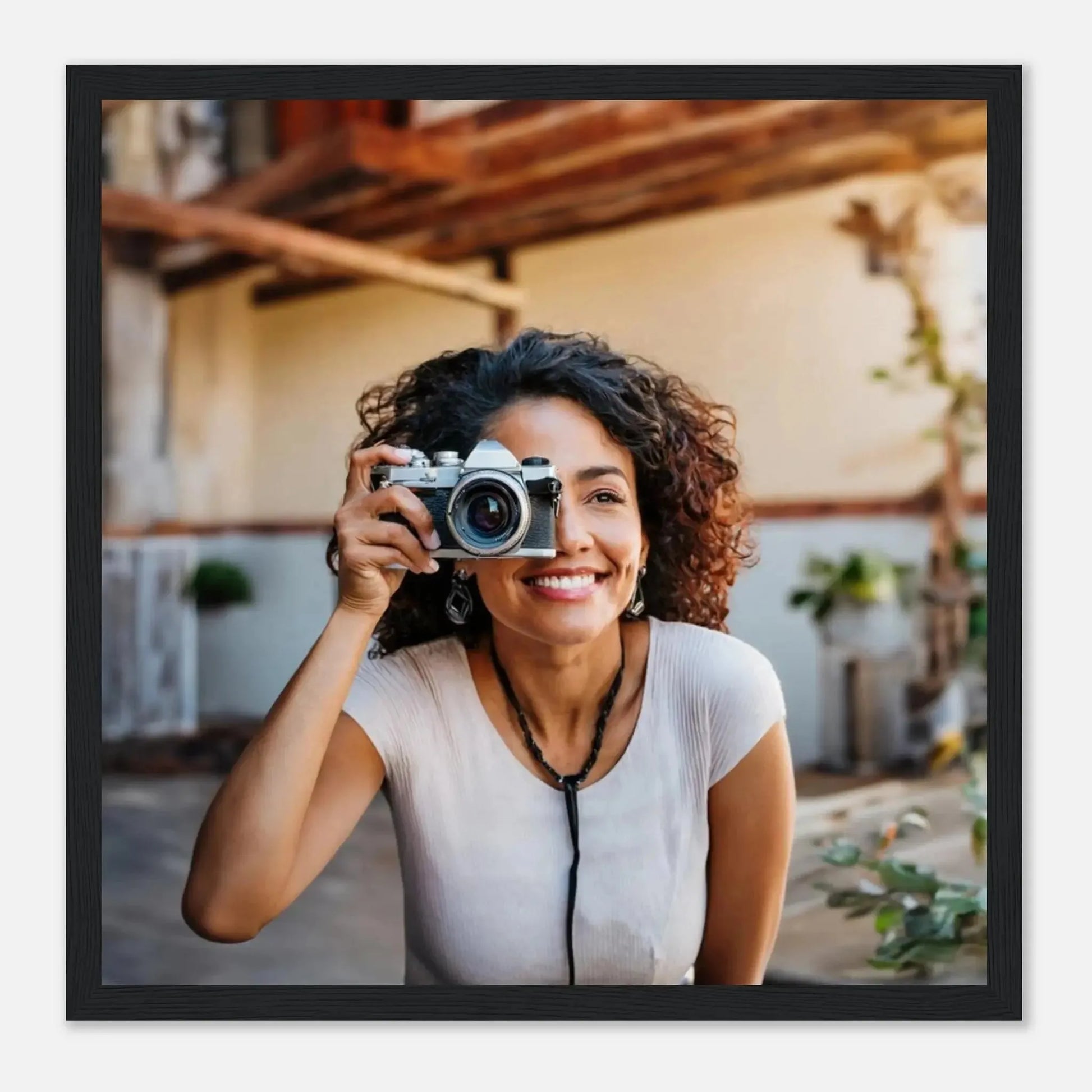 Dekoration mit Charakter. Personalisierbares Holzrahmen- – Elegantes individuelles Foto Kunstwerk: zeitlos und harmonisch. Schlicht, elegant und wirkungsvoll.
