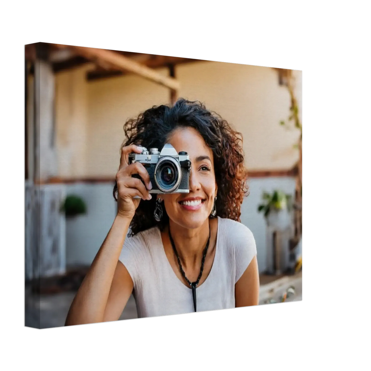 Dekoration mit Charakter. Dein Foto auf Leinwand – Verewigen Sie Ihre Familienportraits: zeitlos und harmonisch. Eine besondere Bereicherung für jeden Raum.