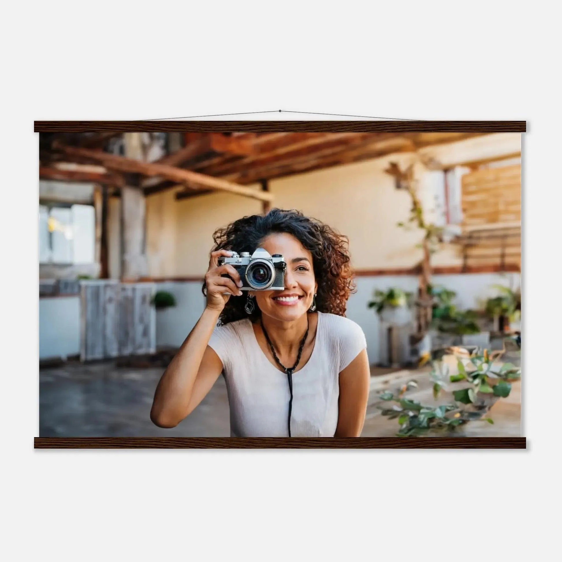 Stimmungsvolle Wandkunst für stilvolle Räume. Individuelles Selbstportrait  mit Holzleisten – Dein Foto als Kunstwerk: passt in jedes Ambiente. Schlicht, elegant und wirkungsvoll.