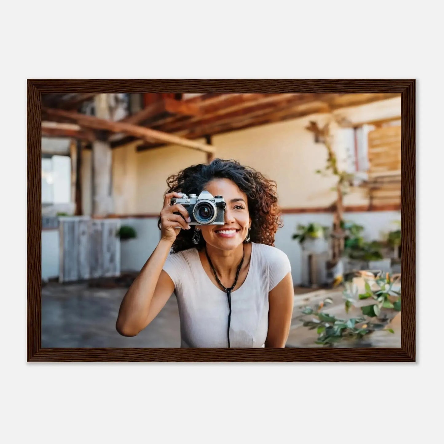 Dekoration mit Charakter. Personalisierbares Holzrahmen- – Elegantes individuelles Foto Kunstwerk: zeitlos und harmonisch. Eine besondere Bereicherung für jeden Raum.