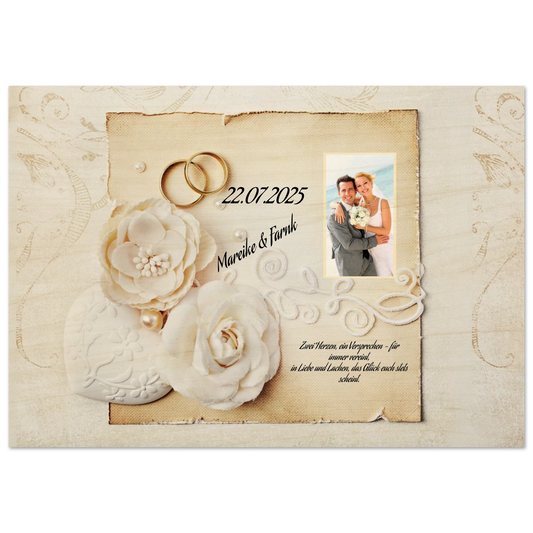 Romantische Dekoration mit emotionaler Tiefe. Geschenk zur Hochzeit - Hochwertiger Holzdruck aus Birkenholz für rustikale Wandkunst: symbolisiert Liebe und Zusammenhalt. Eine besondere Geste mit Bedeutung.