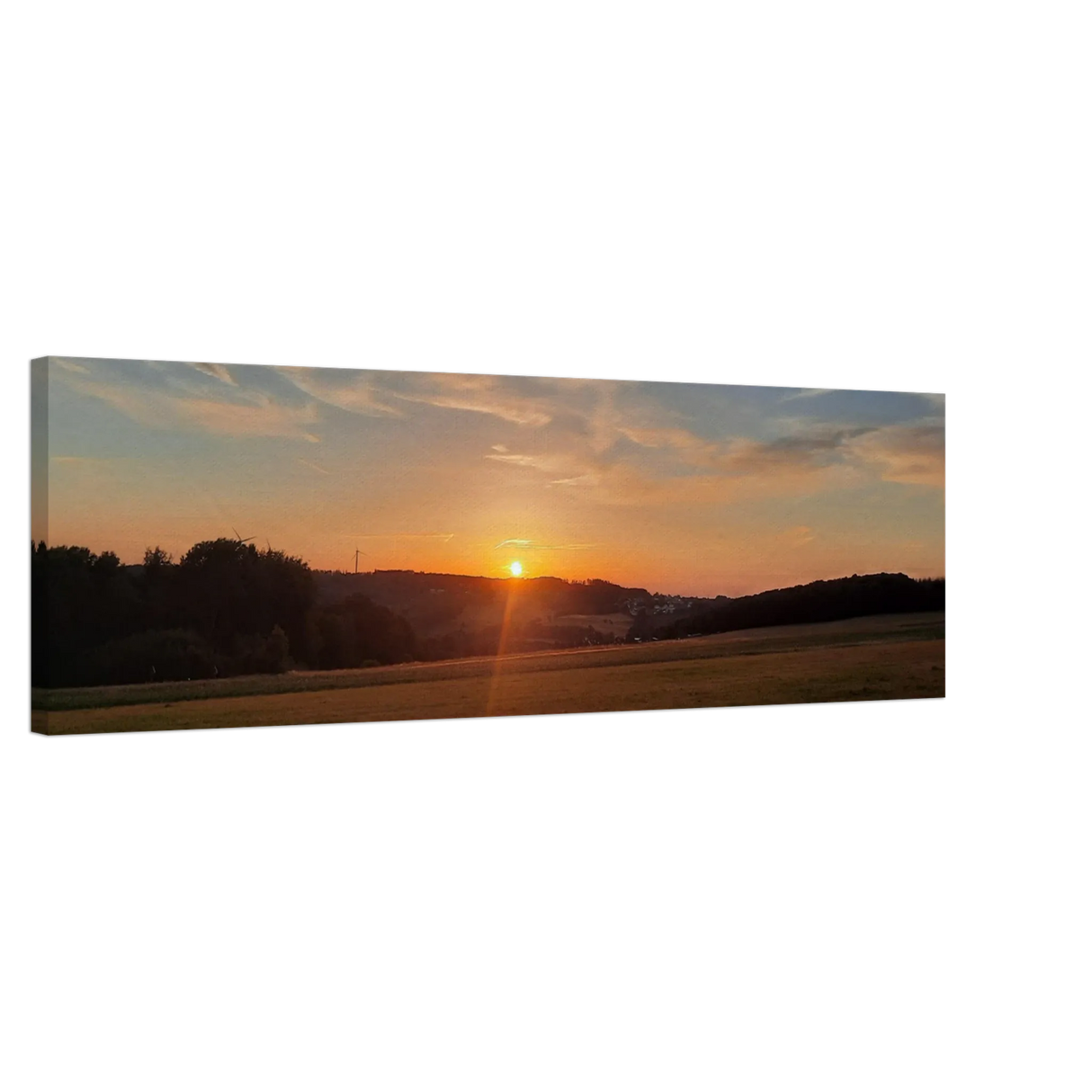 Dekoration mit Charakter. Abendrot in den Hügeln - Landschaftsbild auf Leinwand im Westerwald: zeitlos und harmonisch. Schlicht, elegant und wirkungsvoll.