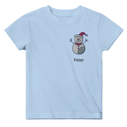 Sanfte Wandkunst fürs Kinderzimmer. Classic Baby Crewneck T-shirt personalisiertes Kindershirt zu Weihnachten🎅: voller Geborgenheit und Fantasie. Zaubert ein Lächeln auf jedes Gesicht.