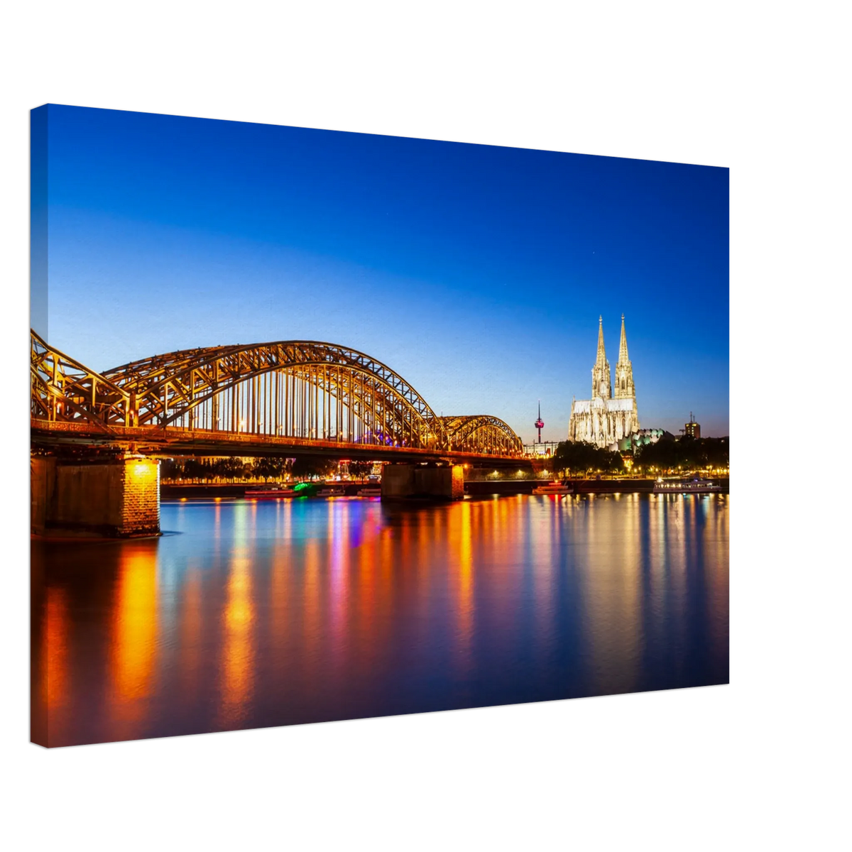 Dekoration mit Charakter. Köln bei Nacht – Hochwertiger Leinwanddruck für Wohnzimmer & Büro: zeitlos und harmonisch. Eine besondere Bereicherung für jeden Raum.