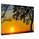 Stimmungsvolle Wandkunst für stilvolle Räume. Sonnenuntergang im Westerwald – Premium Canvas  auf Keilrahmen: zeitlos und harmonisch. Eine besondere Bereicherung für jeden Raum.