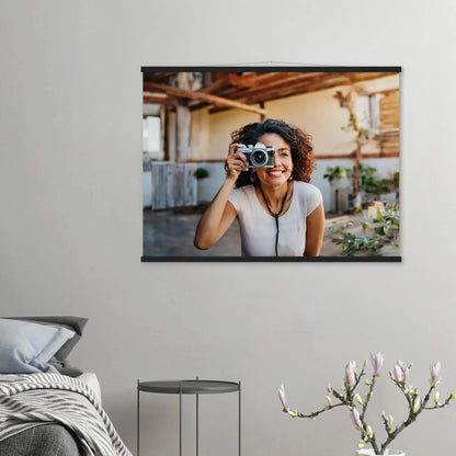 Dekoration mit Charakter. Personalized  with Hanger – Custom Photo on Masters Edition Paper: für stilvolle Raumgestaltung. Schlicht, elegant und wirkungsvoll.