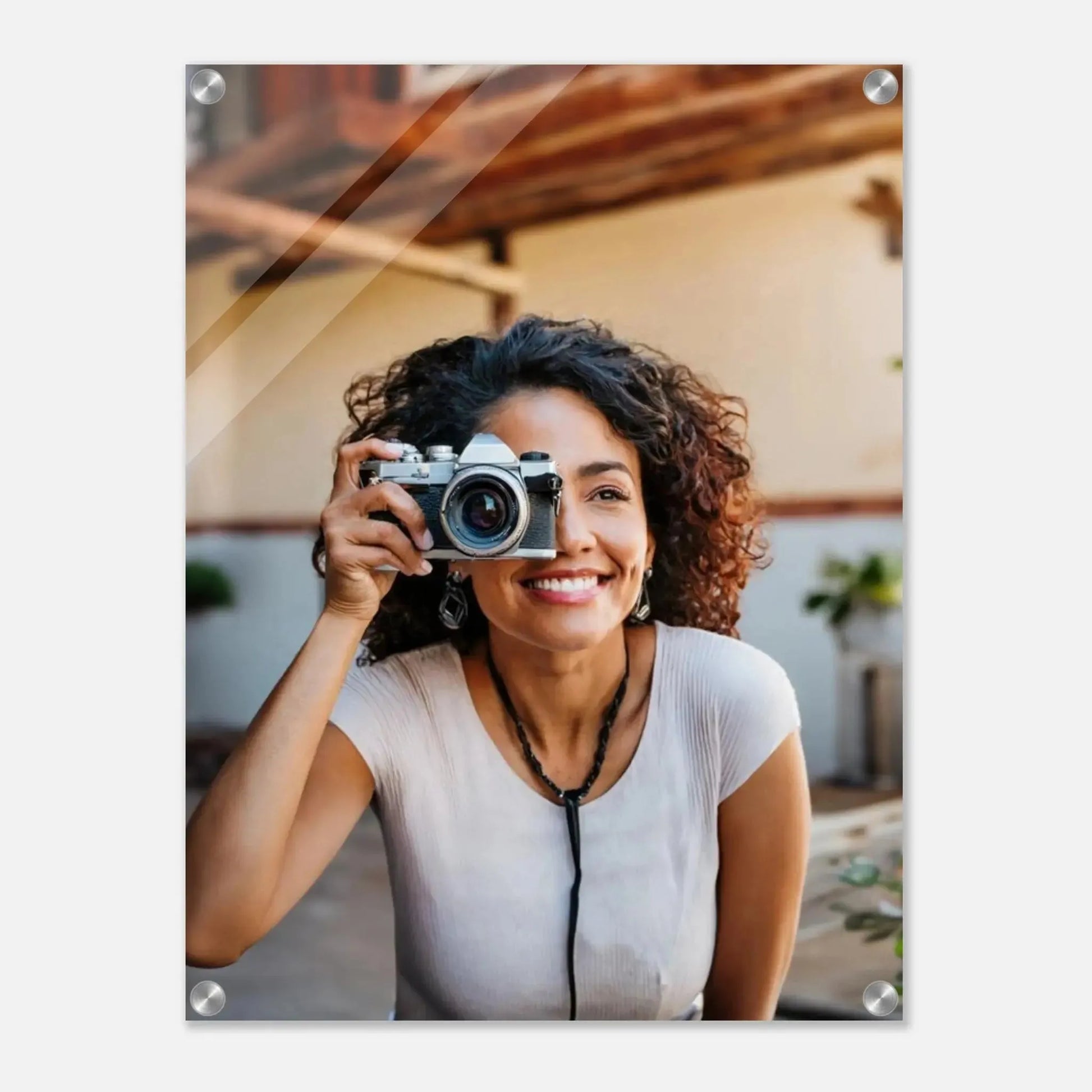Ein Ausdruck moderner Ästhetik. Dein Foto - Selbstportrait - Familienfoto -  auf Acrylglas: für stilvolle Raumgestaltung. Eine besondere Bereicherung für jeden Raum.