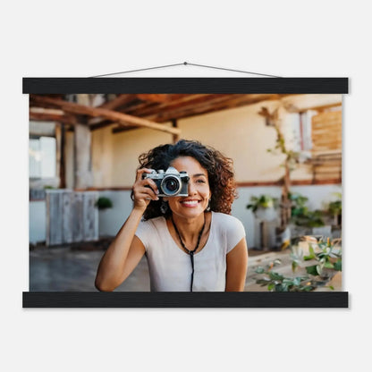 Dekoration mit Charakter. Personalized  with Hanger – Custom Photo on Masters Edition Paper: passt in jedes Ambiente. Schlicht, elegant und wirkungsvoll.
