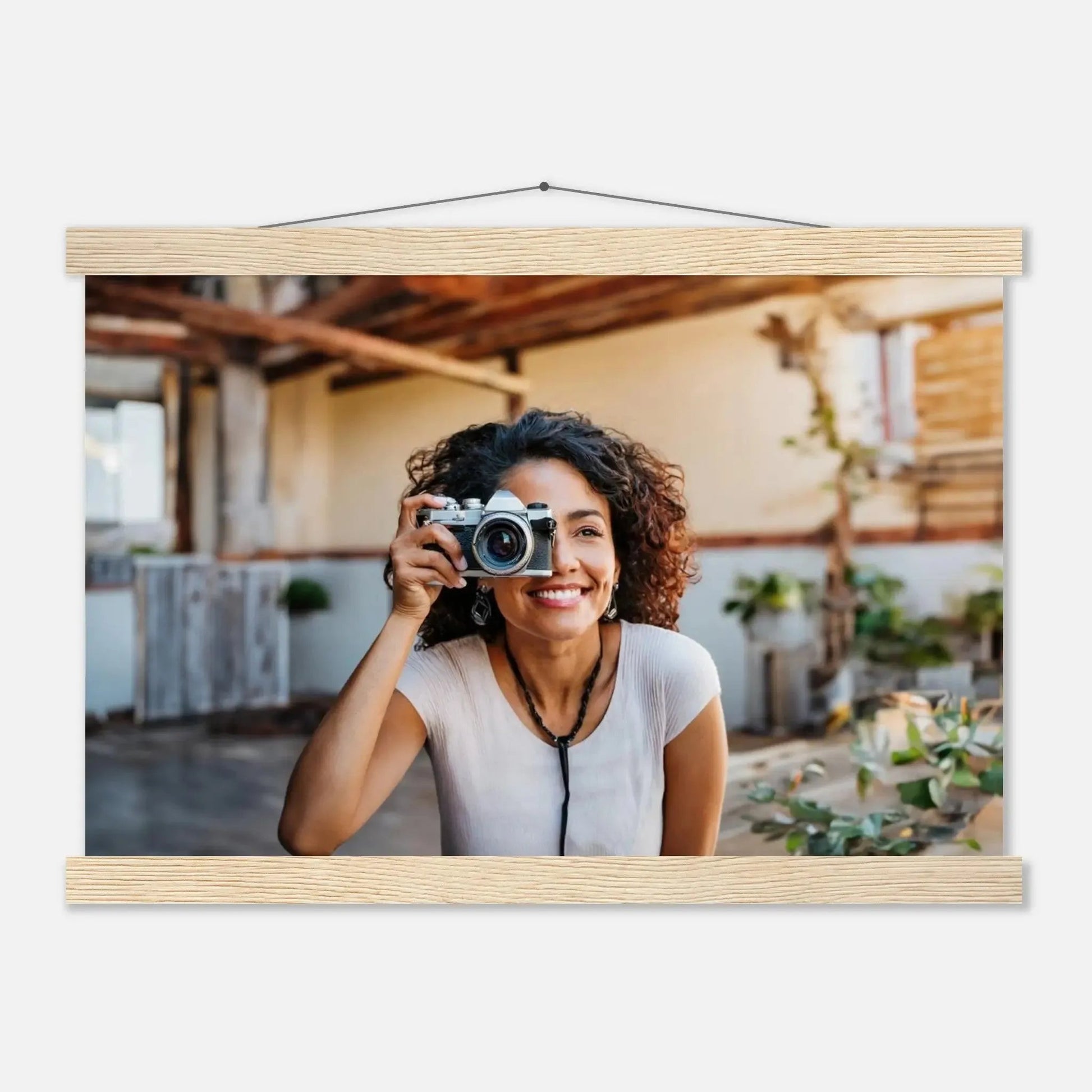 Dekoration mit Charakter. Individuelles Selbstportrait  mit Holzleisten – Dein Foto als Kunstwerk: passt in jedes Ambiente. Eine besondere Bereicherung für jeden Raum.