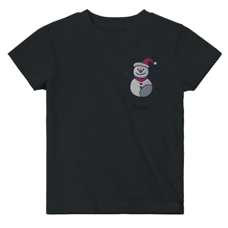 Dekoration mit Charakter. Classic Baby Crewneck T-shirt personalisiertes Kindershirt zu Weihnachten🎅: zeitlos und harmonisch. Eine besondere Bereicherung für jeden Raum.
