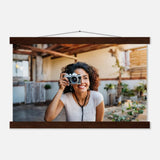 Dekoration mit Charakter. Individuelles Selbstportrait  mit Holzleisten – Dein Foto als Kunstwerk: für stilvolle Raumgestaltung. Schlicht, elegant und wirkungsvoll.