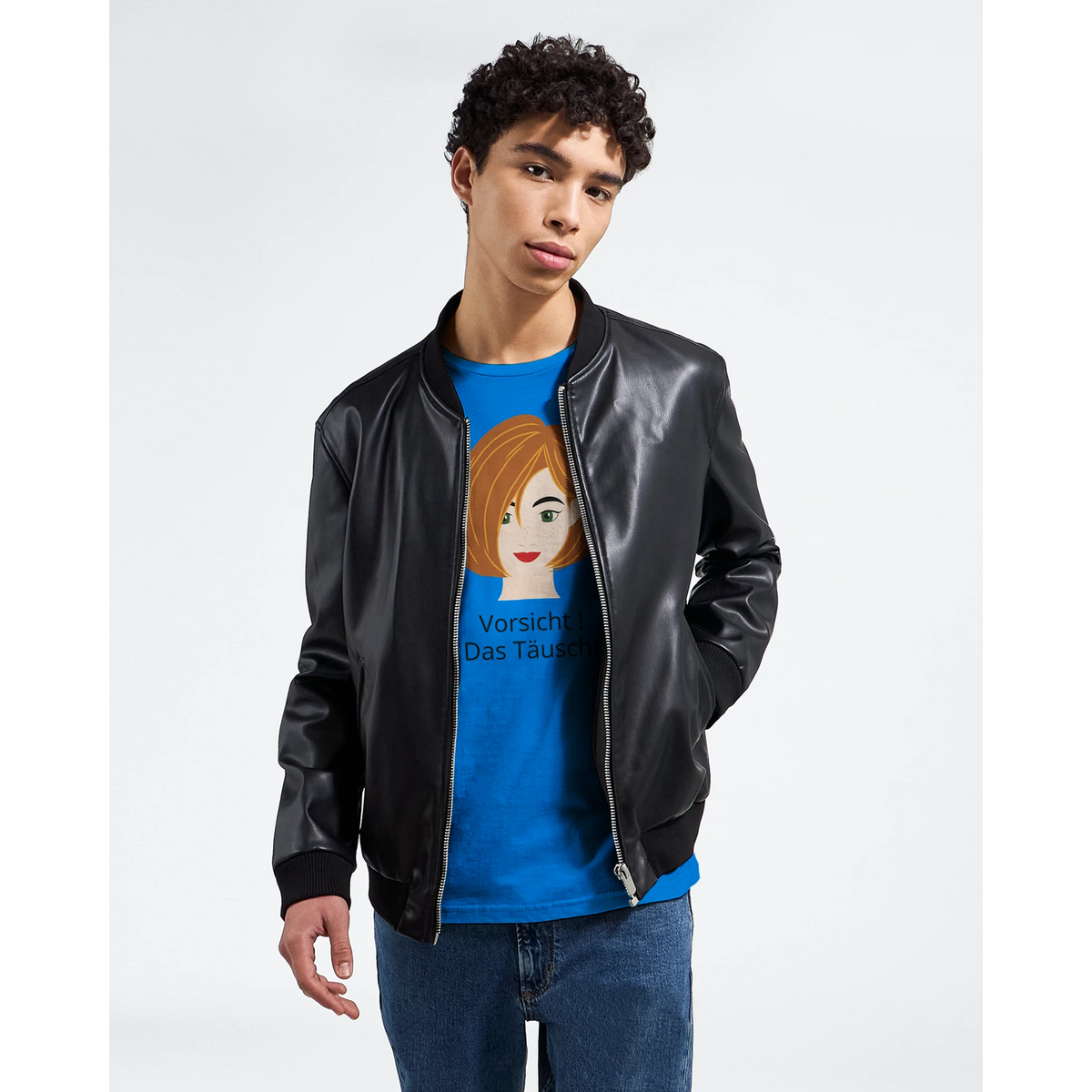 Stimmungsvolle Wandkunst für stilvolle Räume. Classic Unisex Crewneck T-shirt | Gildan® 64000: zeitlos und harmonisch. Schlicht, elegant und wirkungsvoll.