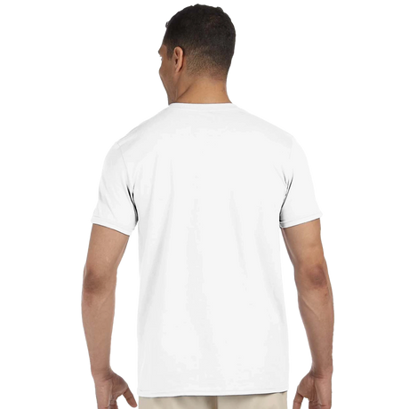 Stimmungsvolle Wandkunst für stilvolle Räume. Classic Unisex Crewneck T-shirt | Gildan® 64000: zeitlos und harmonisch. Schlicht, elegant und wirkungsvoll.