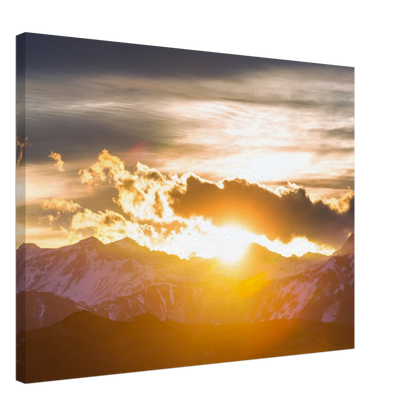 Ein Ausdruck moderner Ästhetik. Hochwertiger Kunstdrucke auf Leinwand -  Sonnenaufgang: zeitlos und harmonisch. Eine besondere Bereicherung für jeden Raum.